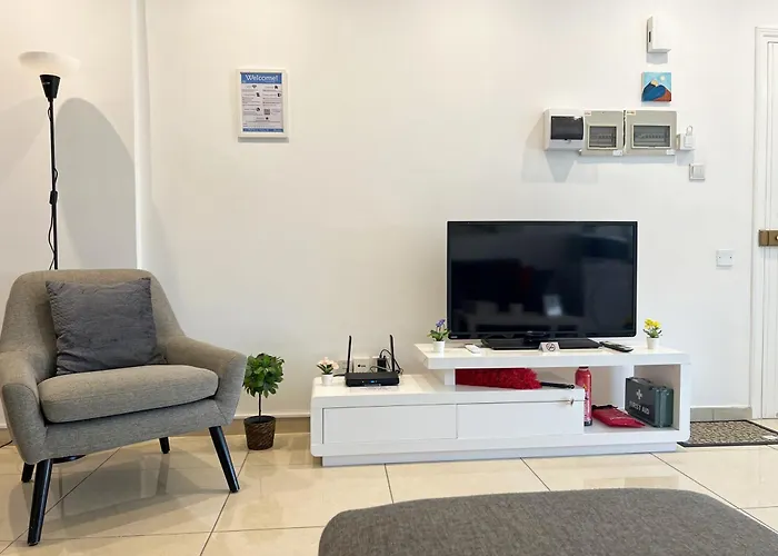 Albert\'S Apartment Center 21