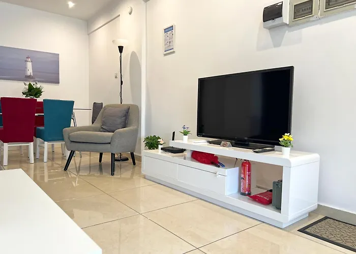 Albert\'S Apartment Center 21